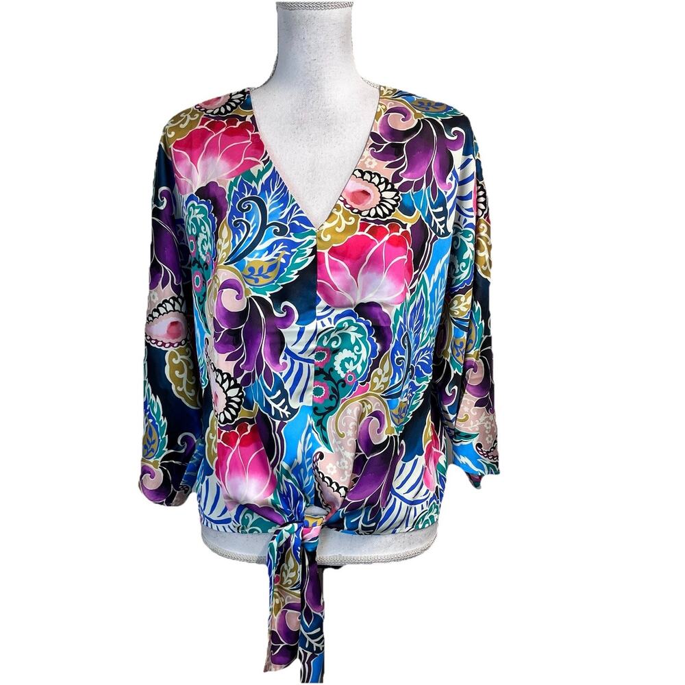 Boston Proper Tie Blouse Shirt size Medium Pink Purple Blue Blue Satin Floral